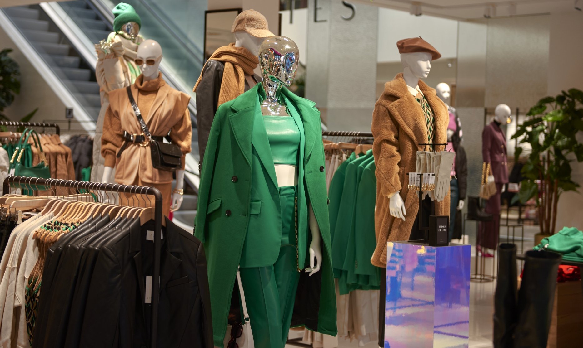 Store Image
